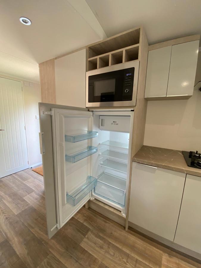 הונדרלו Chalet In De Veluwse Bossen מראה חיצוני תמונה